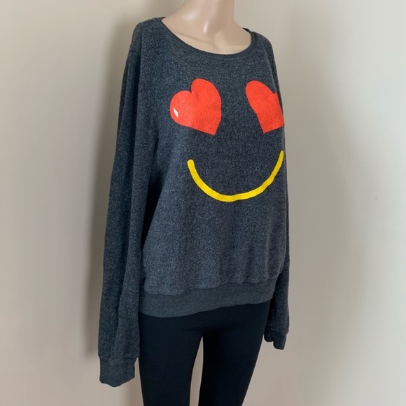 NWOT Wildfox Heart Eyes Smiling Hearts Pullover M - Picture 9 of 9
